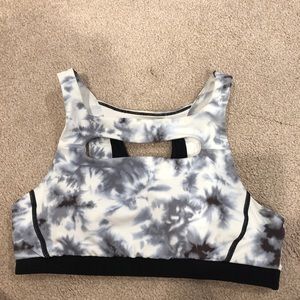 NWOT VIMMIA sports bra